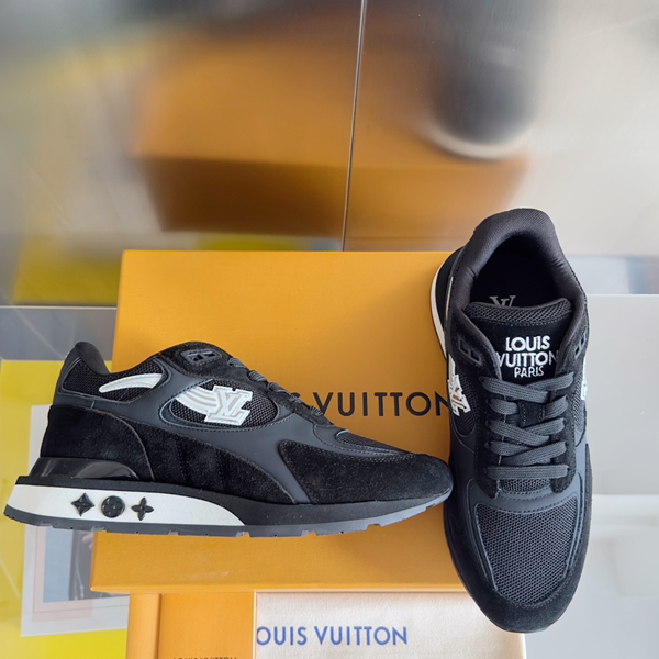 ルイヴィトン靴背面デザイン